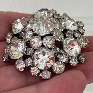 VINTAGE LARGE RHINESTONE CLUSTER BROOCH